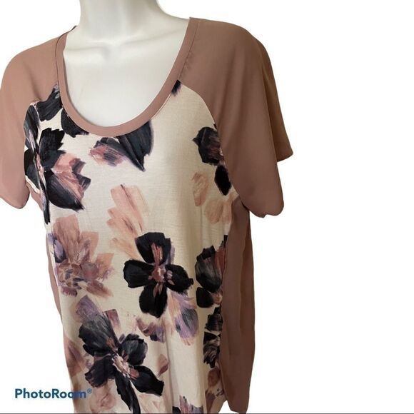 Vera Wang Mixed media Floral Top, Medium - Picture 2 of 4